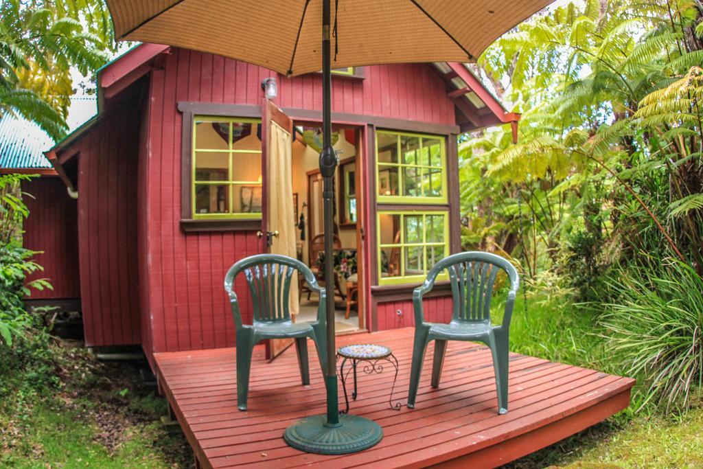 Ferny Hollow: Romantic Rainforest Cottage Volcano Eksteriør billede